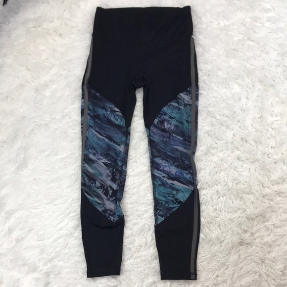 Lululemon Run to Reset Tight 25" - Picture 1 of 12